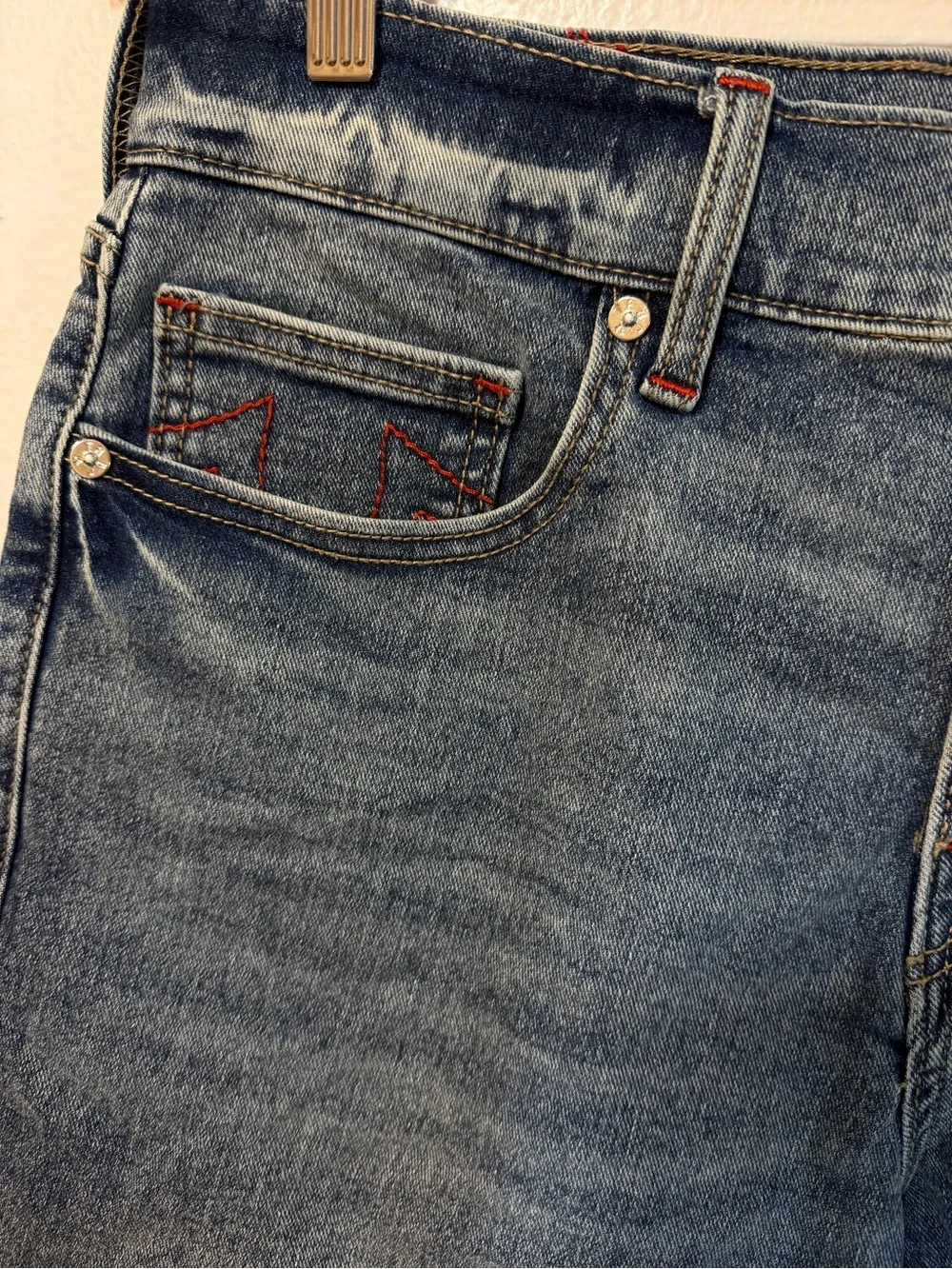 NWT$129 True Religion Ricky light mellow Wash  Cotton Denim  Shorts size 31